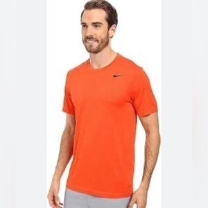 Nike Dry fit orange crewneck athletic short sleeve  workout T-shirt size XL